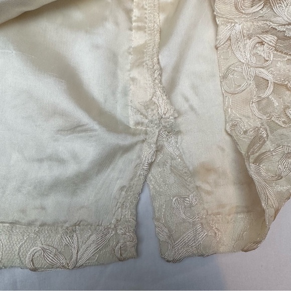 Caché Vintage mini pencil skirt white floral lace with cream lining - L/ US10 - Picture 7 of 8